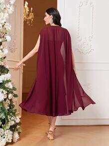 Modelyn 素色披肩和荷葉邊連衣裙不附腰帶 - 酒紅色 - 查看 5