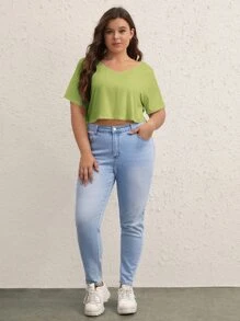 SHEIN BASICS Plus Solid V Neck Crop Tee - Lime Green - View 7