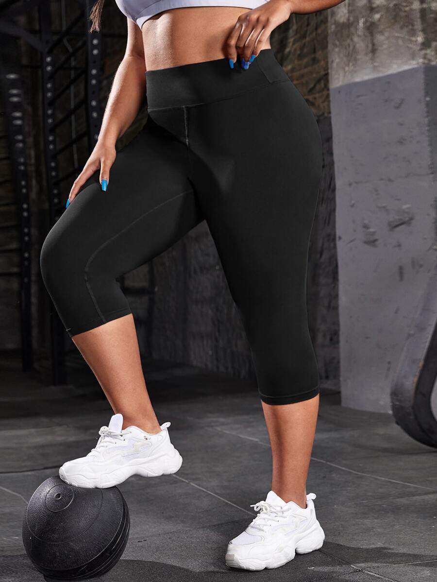 SHEIN Sport Studio Plus Wide Waistband Capri Sports Leggings SHEIN