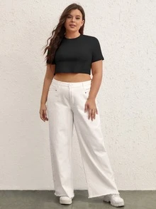 SHEIN BASICS Plus Solid Short Sleeve Crop Tee - Black - View 5