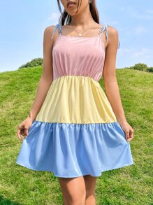 SHEIN EZwear 撞色肩上打結荷葉邊吊帶連衣裙 - 彩色 - 查看 4