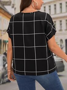 SHEIN LUNE 大碼格紋印花缺口領蝙蝠袖襯衫 - 黑色 - 查看 2