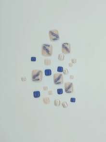 Transform Your Nails with 24pcs Short Square Blue Smudged Glitter Sequins Fake Toenail & 1pc Nail File & 1sheet Tape - Multicolor - View 5