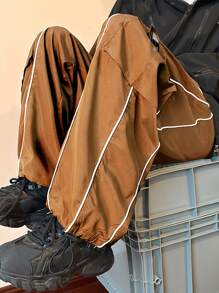 Manfinity EMRG 男士字母補丁細節拼接滾邊側翻蓋口袋工裝褲 - 駝色 - 查看 4