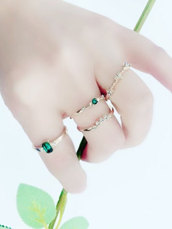 4pcs/set Fashion Zinc Alloy Rhinestone Decor Ring For Women For Daily Decoration