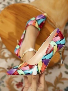 Fashionable Court Pumps For Women, Colorblock Pyramid Heeled Pumps - Black and White - View 4