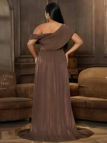 seomiscky Đầm Plus Size Bất đối xứng màu trơn Thanh lịch - Màu nâu Sô-cô-la - Xem 2