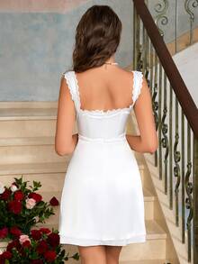 PARTHEA 蕾絲邊緊身上衣緞面吊帶洋裝 - 白色 - 查看 2