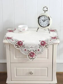 1 Khăn Trải Bàn Thêu Hoa, Khăn Trải Bàn Vuông Polyester Hiện Đại Cho Gia Đình - Màu be - Xem 2