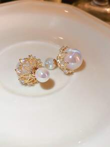 Andkiss 1對迷人的鑲嵌鑽石和人造珍珠耳夾,適用於女性日常裝飾 - 彩色 - 查看 4