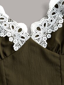 蕾絲拼接吊帶上衣 - 軍綠色 - 查看 4