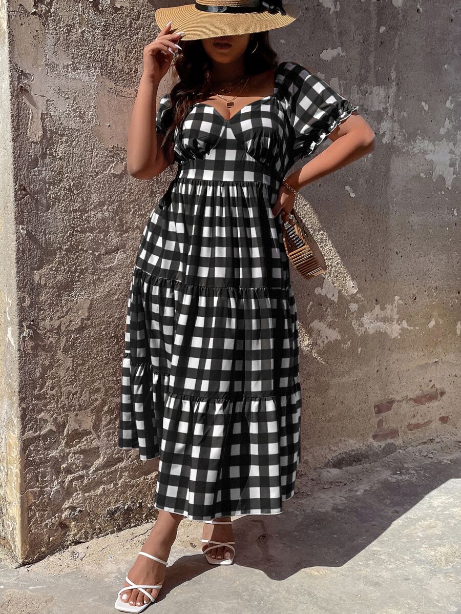 SHEIN Holidaya Đầm Plus Size Viên lá sen Dải chun Nếp gấp Phần Ngực Kẻ sọc Boho - Đen và trắng - Xem 1