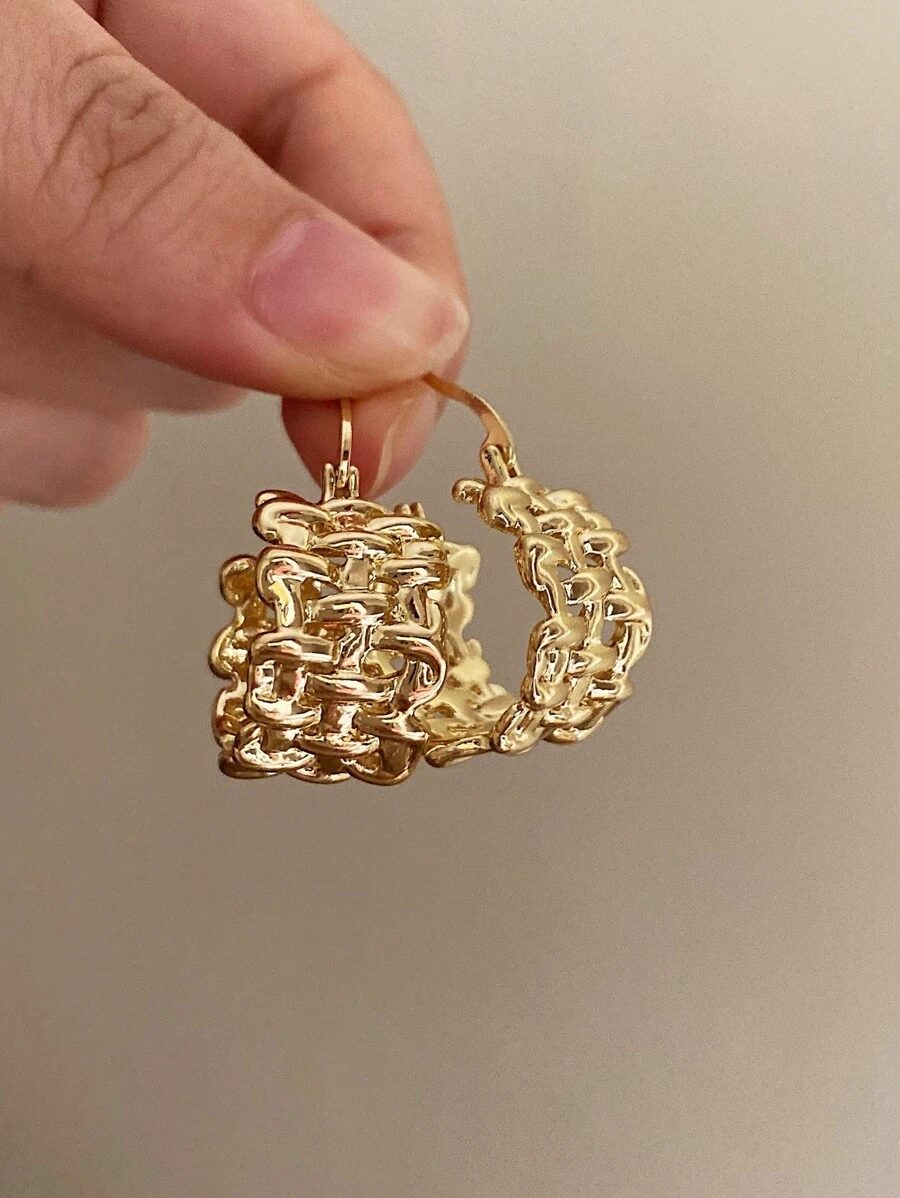 Textured Hoop Earrings - Gold - View 1