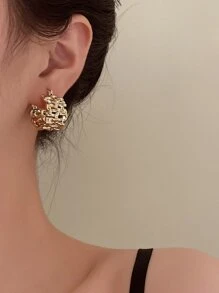 Textured Hoop Earrings - Gold - View 2