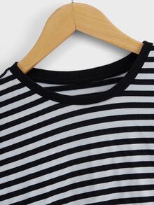 RueChic Men Striped Drop Shoulder Tee - Black and White - View 3