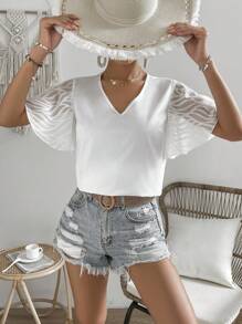 SHEIN Frenchy 網紗拼接蝴蝶袖V領襯衫 - 白色 - 查看 7