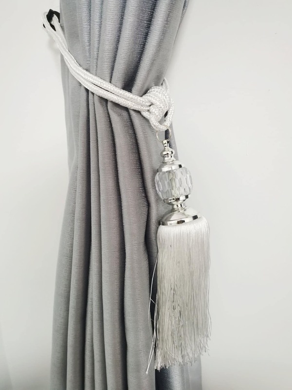 ربطة ستارة خلفي مزخرف بشرابة 2 قطع