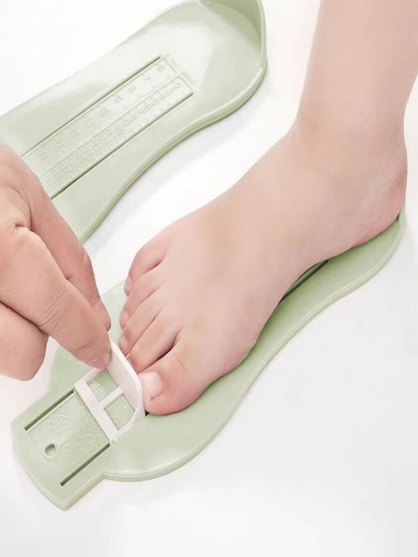 1 pieza- Medidor de pie para medir la longitud del pie en casa - Verde - Ver 1