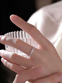 1pc Fashion Zinc Alloy Knot Decor Ring For Women For Daily Decoration