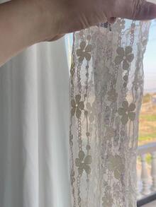 Calcetines de tripulación con encaje floral - Blanco - Ver 3