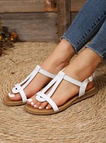 Damsandaler med utskurna slingbacks, eleganta vita platta sandaler för utomhusbruk, vår- och sommarkläder - Vitt - Visa 3