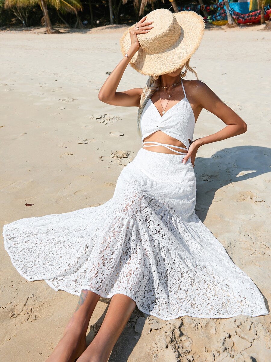 SHEIN VCAY Twist Front Cut Out Tie Backless Lace Halter Dress - White - View 1