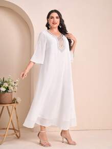 Mulvari Plus Contrast Tape V Neck Dress - White - View 1