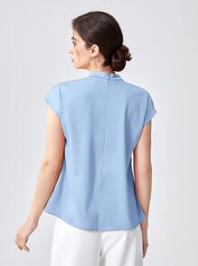 BizChic 素色蝙蝠袖前扭結襯衫工作服 - 淺藍色 - 查看 2