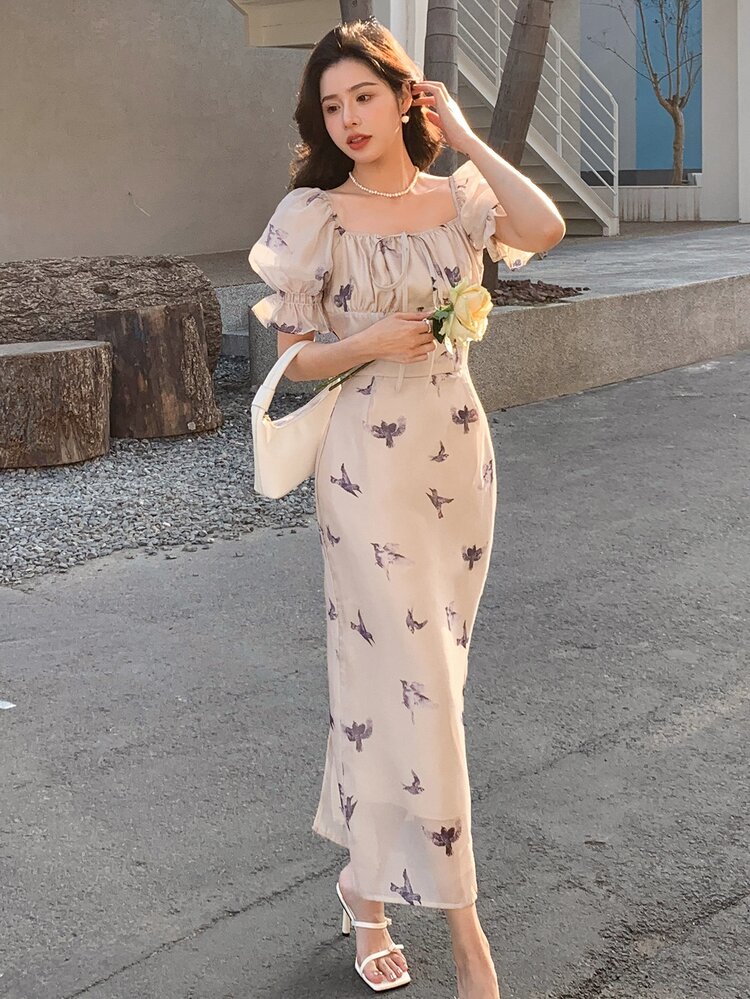 DAZY 鸟形印花方领泡泡袖褶饰胸背开衩连衣裙 - 杏色 - 查看 3