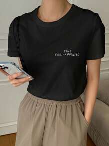 DAZY Slogan Graphic Tee CHẮC CHẮN TƯƠNG LAI - màu đen - Xem 3