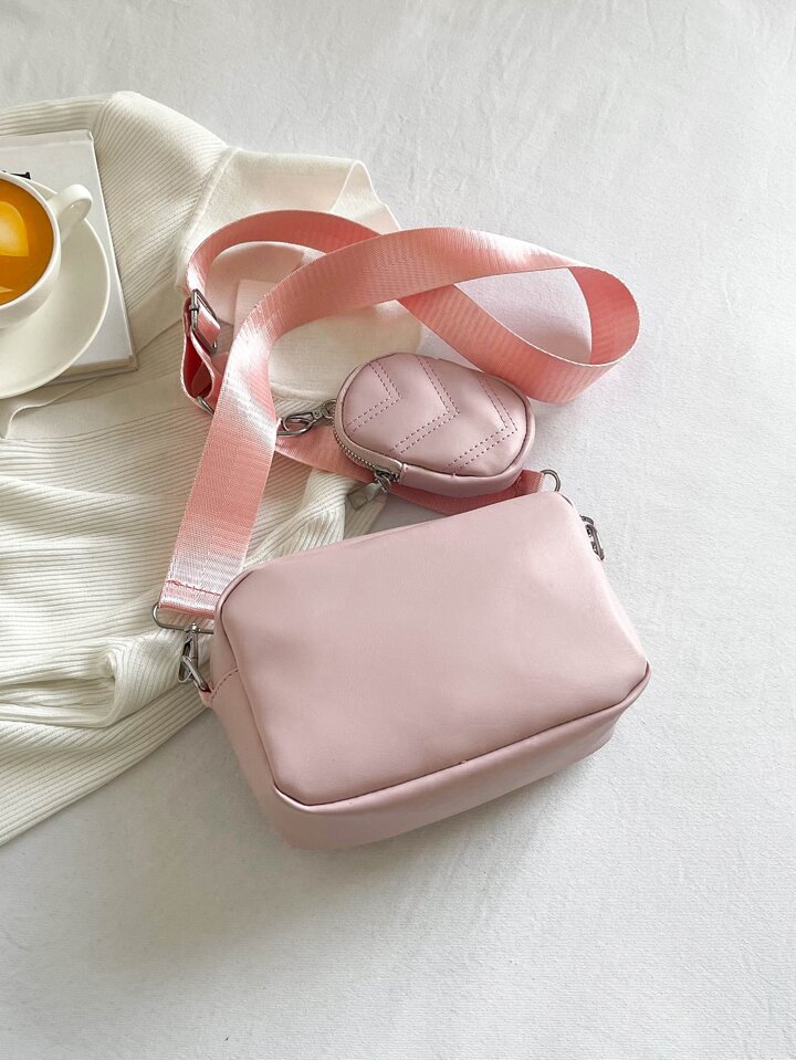 Share more than 148 camera bags for women super hot kidsdream.edu.vn