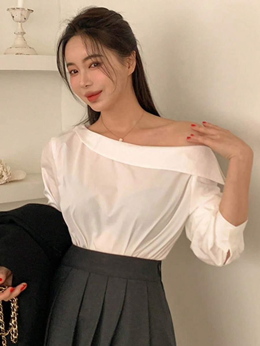 DAZY Blusa unicolor de cuello asimétrico - Blanco - Ver 1