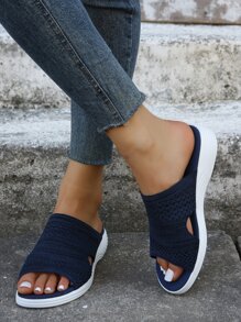 Wypoczynek mamy na świeżym powietrzu Wygodne sandały na koturnie Damskie nowe sandały rekreacyjne Zwiększają jednolity kolor Wygodna i modna wersja poszerzona i powiększona Miękkie, oddychające Modne buty domowe na zewnątrz Gruba podeszwa Lekkie i wygodne wakacje Festiwal podróżniczy Odpowiednie na buty na cztery pory roku Obuwie damskie Buty z grubą podeszwą Obuwie biurowe Niebieskie buty