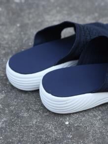 Wypoczynek mamy na świeżym powietrzu Wygodne sandały na koturnie Damskie nowe sandały rekreacyjne Zwiększają jednolity kolor Wygodna i modna wersja poszerzona i powiększona Miękkie, oddychające Modne buty domowe na zewnątrz Gruba podeszwa Lekkie i wygodne wakacje Festiwal podróżniczy Odpowiednie na buty na cztery pory roku Obuwie damskie Buty z grubą podeszwą Obuwie biurowe Niebieskie buty