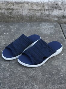 Wypoczynek mamy na świeżym powietrzu Wygodne sandały na koturnie Damskie nowe sandały rekreacyjne Zwiększają jednolity kolor Wygodna i modna wersja poszerzona i powiększona Miękkie, oddychające Modne buty domowe na zewnątrz Gruba podeszwa Lekkie i wygodne wakacje Festiwal podróżniczy Odpowiednie na buty na cztery pory roku Obuwie damskie Buty z grubą podeszwą Obuwie biurowe Niebieskie buty