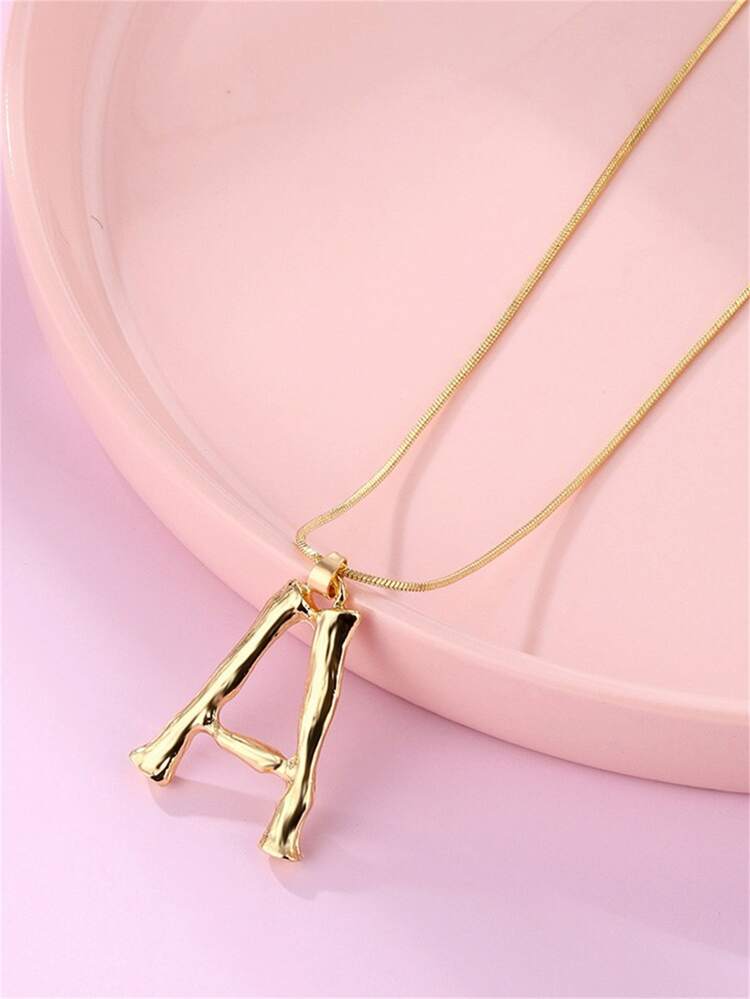 1pc Fashionable Letter Charm Necklace For Women For Daily Decoration Copper Jewelry