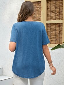 EMERY ROSE Plus Contrast Guipure Lace Curved Hem Tee - Blue - View 2