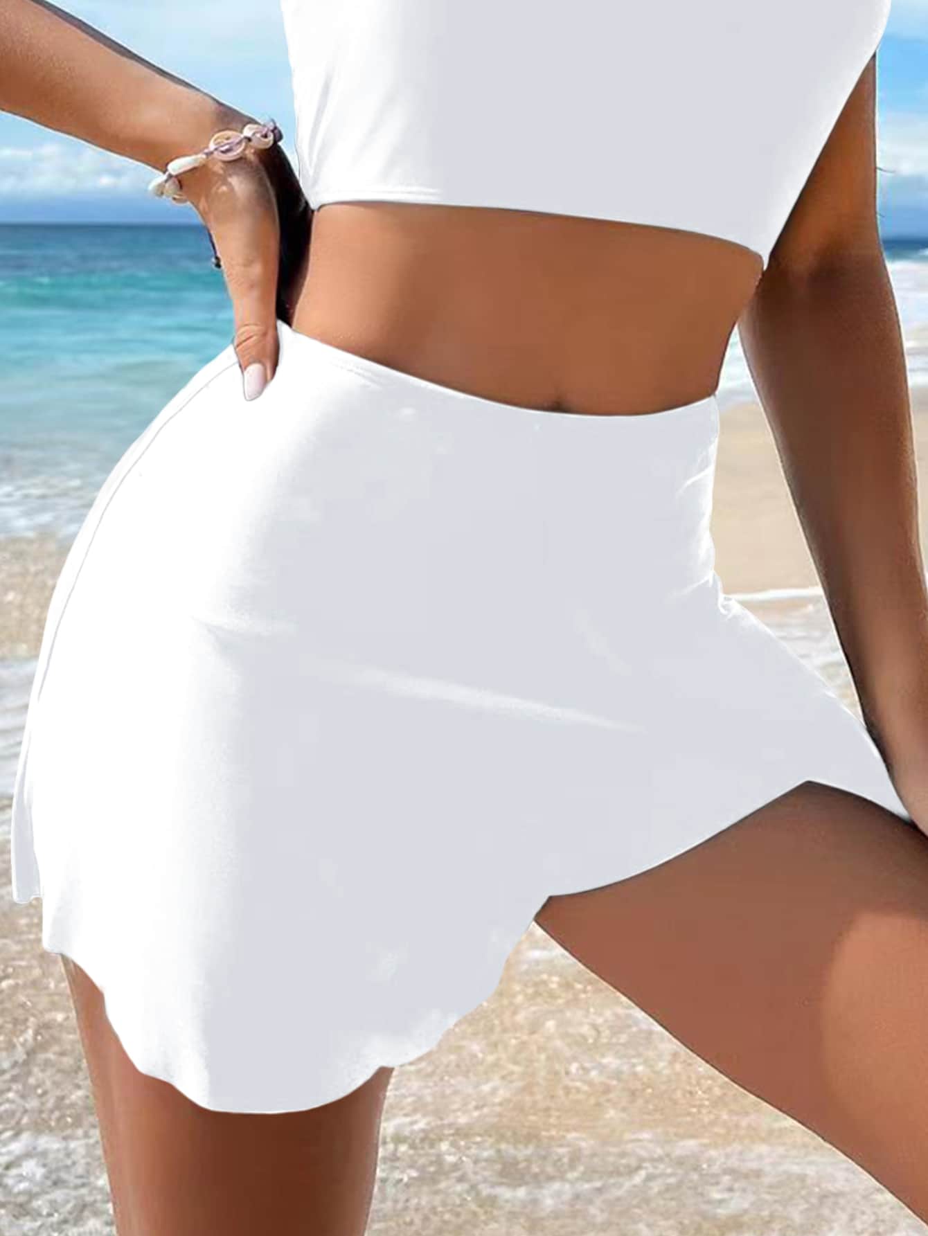 SHEIN Swim Bottom de bikini unicolor de talle alto - Blanco - Ver 1