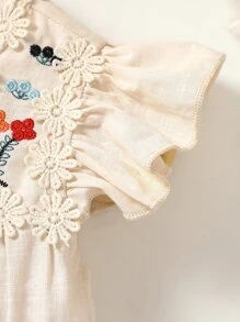 SHEIN Baby Girl Floral Embroidery Ruffle Trim Pocket Patched Flounce Hem Dress - Apricot - View 6