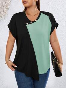 SHEIN LUNE Camiseta de dos tonos con diseño de botón de manga murciélago bajo asimétrico - verde menta - Ver 1