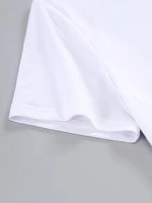 SHEIN LUNE Slogan Graphic Tee Mama] Substantiv 1 Một người biết mọi thứ của bạn ở đâu 2 Một người yêu vô điều kiện - trắng - Xem 4