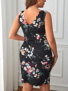 SHEIN Clasi Plus Floral Print Scallop Trim Bodycon Dress - Multicolor - View 5