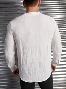 Manfinity VCAY Loose Fit Men Solid Half Button Curved Hem Shirt - White - View 2