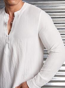 Manfinity VCAY Loose Fit Men Solid Half Button Curved Hem Shirt - White - View 7