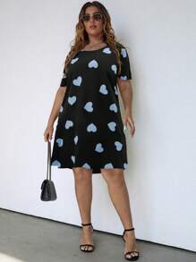SHEIN LUNE Plus Heart Print Tee Dress