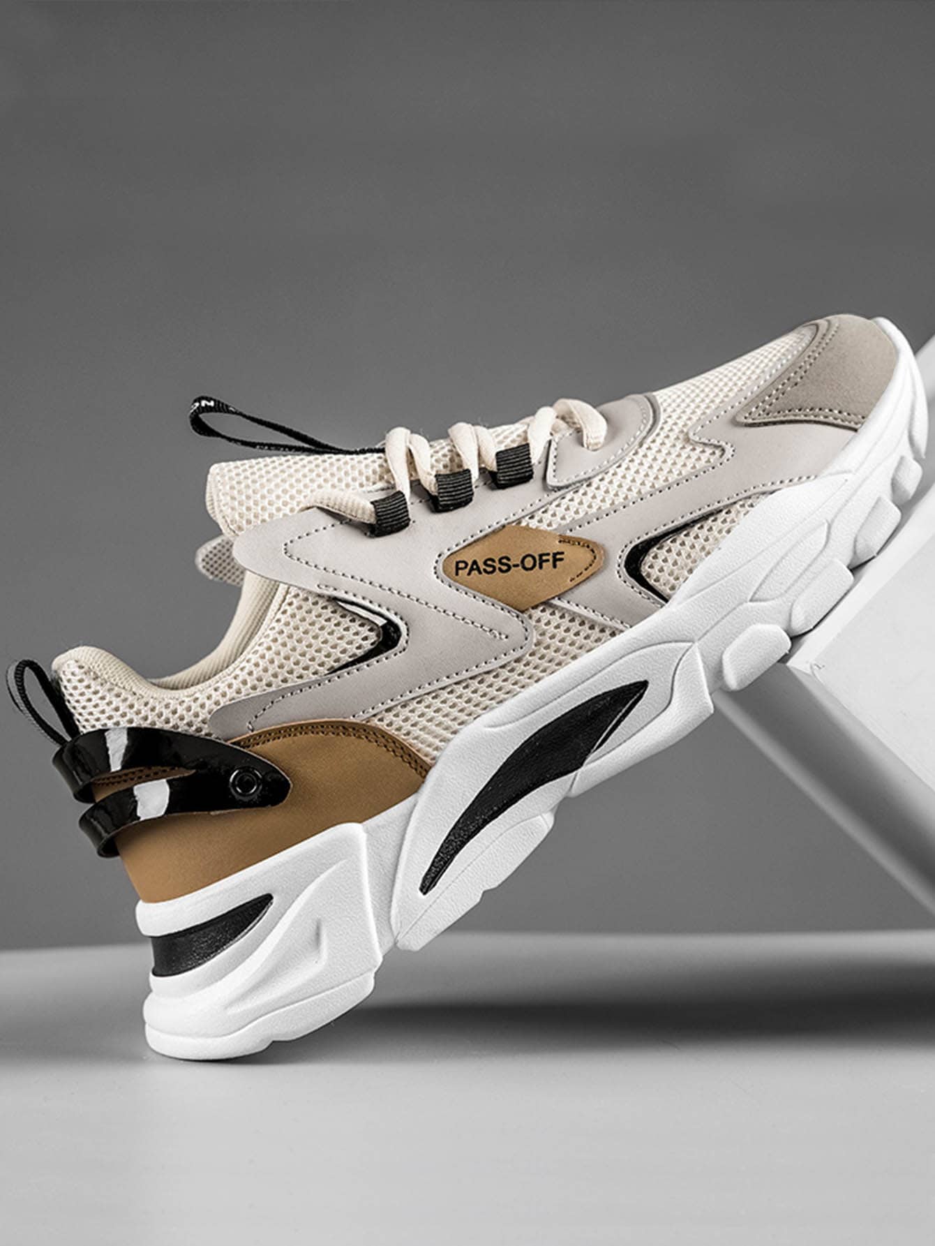 Men Letter Print Lace-up Front Running Shoes, Sporty Color Block Non-Slip Chunky Shoes