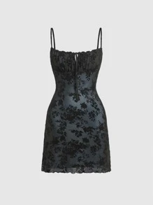 SHEIN MOD Đầm Thắt nơ trước Xù nhỏ Nếp gấp Phần Ngực màu trơn Giải trí - màu đen - Xem 1