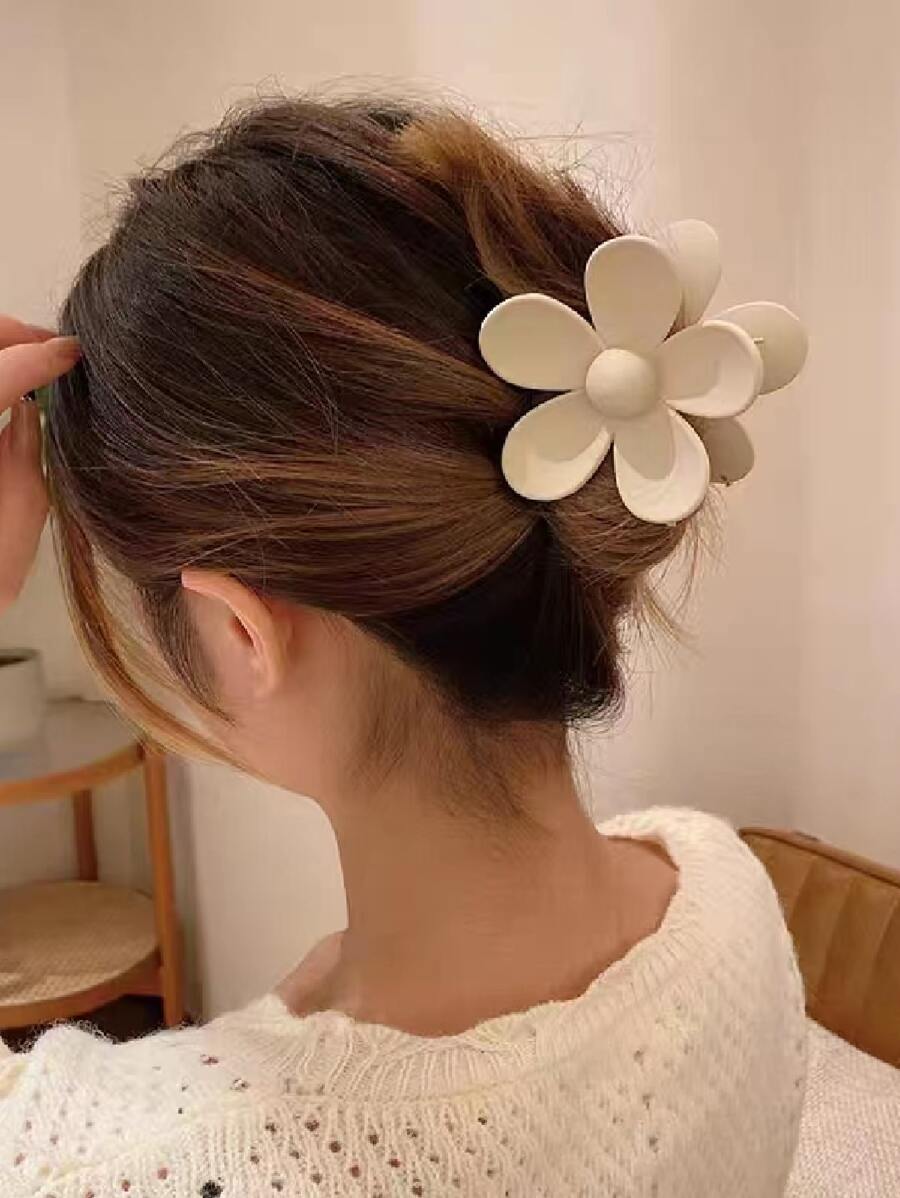 1 cái kẹp tóc thiết kế hoa thời trang cho nữ - Màu be - Xem 1