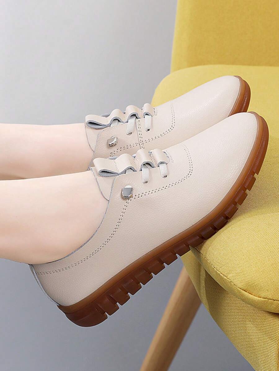 運動運動鞋適用於女士針腳細節前繫帶板鞋 - 米色 - 查看 1