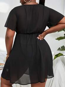 SHEIN Vestido cover up unicolor con diseño cruzado de gasa - Negro - Ver 2